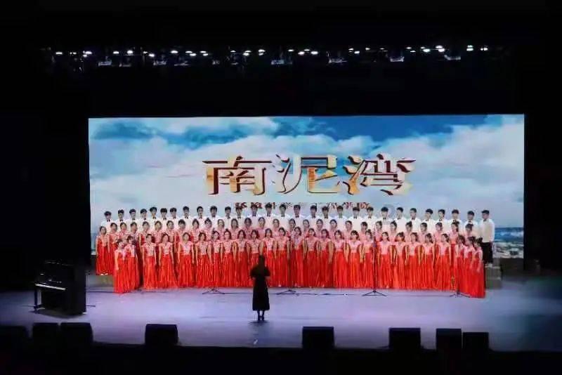 小猫钓鱼游戏龙王版有船